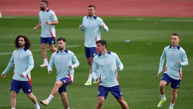 MADRID, SPAIN - MARCH 21: Alex Baena and Gerard Moreno of Spain warms up during Spanish Football National Team Training session at Ciudad del futbol de Las Rozas on March 21, 2024 in Madrid, Spain. (Photo by Diego Souto/Getty Images)